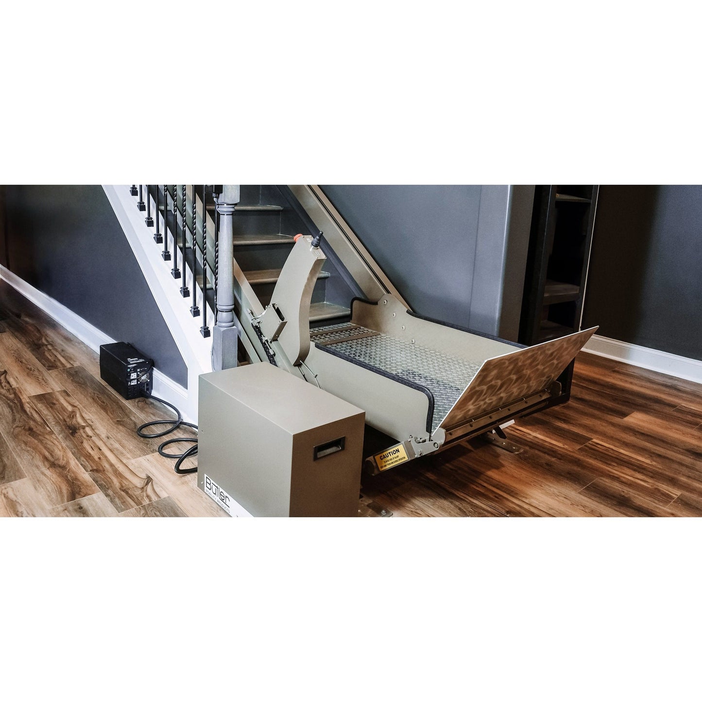 Incline Platform Wheelchair Lift
